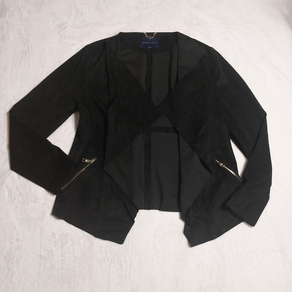 Adrienne Vittadini Jackets & Blazers - Adrienne Vittadini black draped open front faux suede blazer jacket size L.